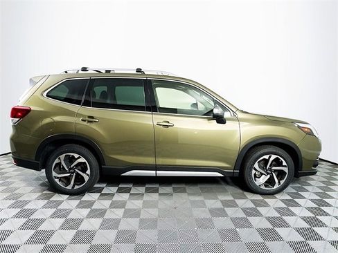 Used 2023 Subaru Forester Touring image 8