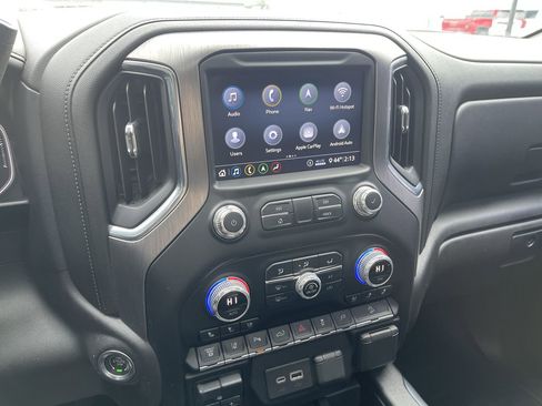 Used 2020 GMC Sierra 2500 Denali w/ Denali Ultimate Package image 13