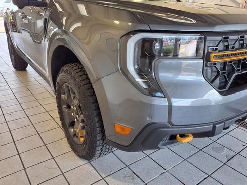 Used 2025 Ford Maverick Tremor AWD/4WD image 27