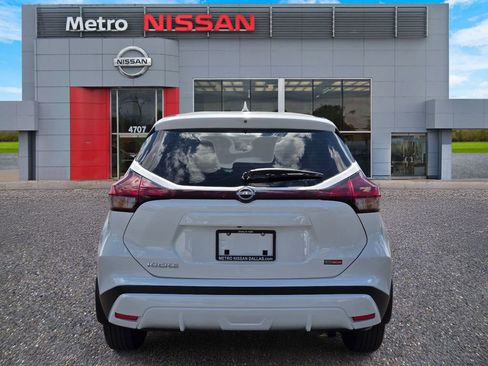 Certified 2024 Nissan Kicks S FWD image 5