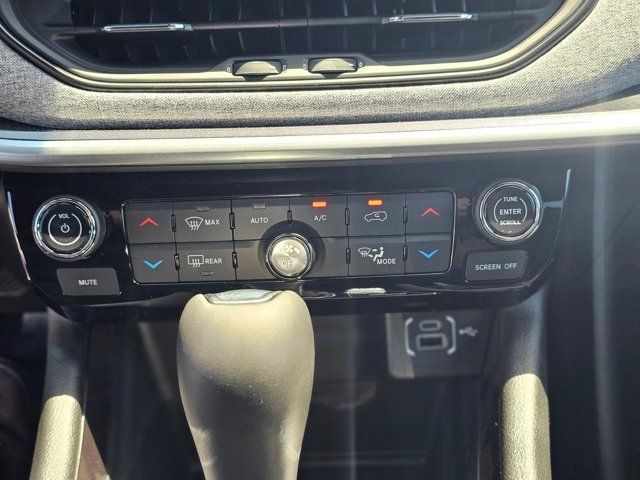 New 2026 Jeep Compass Latitude AWD/4WD image 15