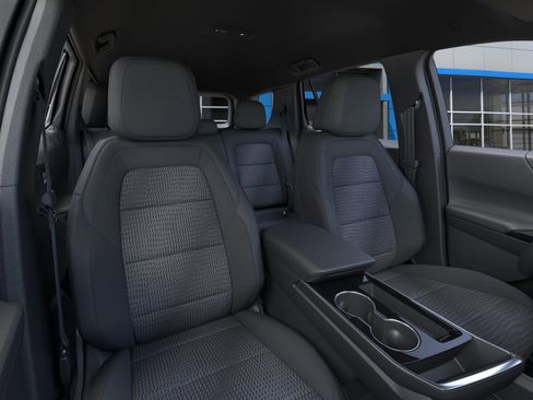 New 2025 Chevrolet Equinox LT image 42