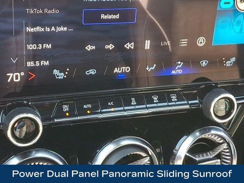 Used 2024 Chevrolet Blazer EV LT image 14