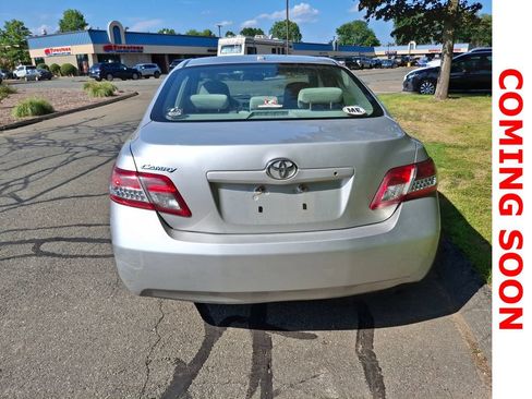 Used 2010 Toyota Camry FWD image 7