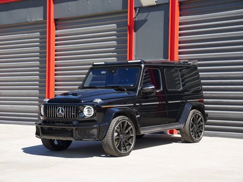 Used 2023 Mercedes-Benz G 550 image 1