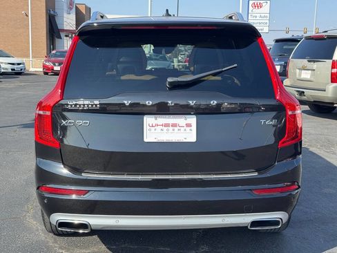 Used 2017 Volvo XC90 T6 Momentum w/ Vision Package image 6