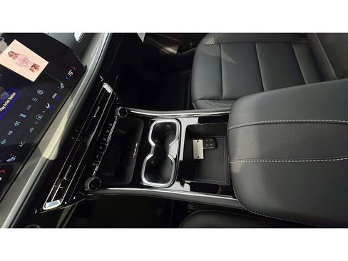 New 2026 Chevrolet Traverse LT w/ Driver Confidence Package image 12