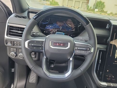 New 2026 GMC Yukon Elevation image 20