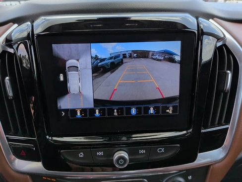 Used 2021 Chevrolet Traverse High Country w/ LPO, Floor Liner Package AWD/4WD image 26