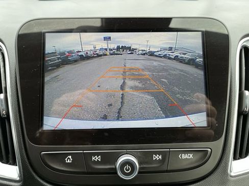 Used 2017 Chevrolet Malibu LT w/ Driver Confidence Package image 25