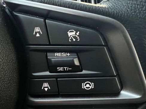 Certified 2025 Subaru Outback Premium w/ Popular Package #1A image 22