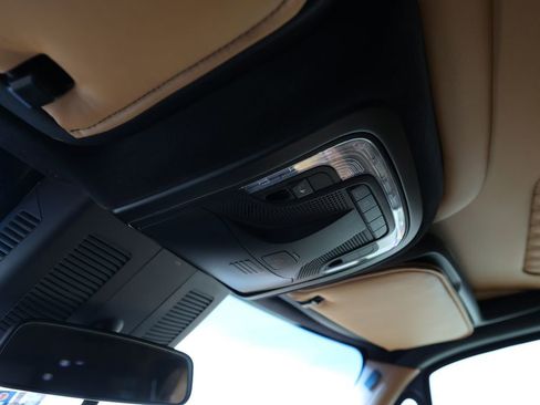 Used 2022 Mercedes-Benz Sprinter 2500 image 44