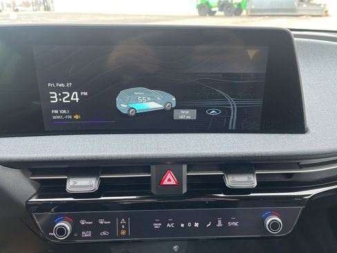 Used 2022 Kia EV6 Wind w/ Wind Technology Package image 26