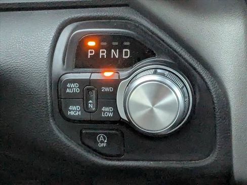 Used 2021 RAM 1500 Laramie w/ Sport Appearance Package image 13