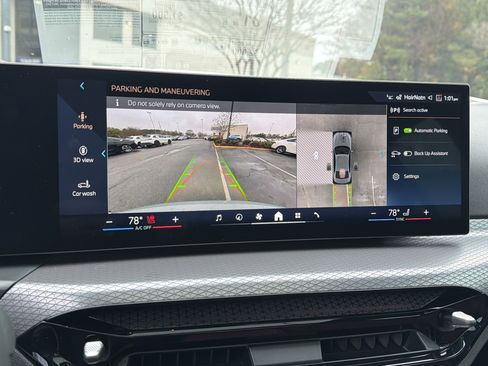 New 2026 BMW 330i Sedan w/ M Sport Package image 3