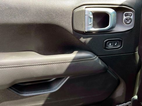 Used 2022 Jeep Wrangler Unlimited Sahara 4xe w/ Dual Top Group image 12