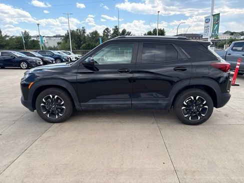 Used 2023 Chevrolet TrailBlazer LT FWD image 8