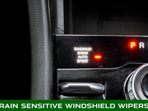 Used 2023 Jeep Grand Cherokee Limited w/ Luxury Tech Group II image 23