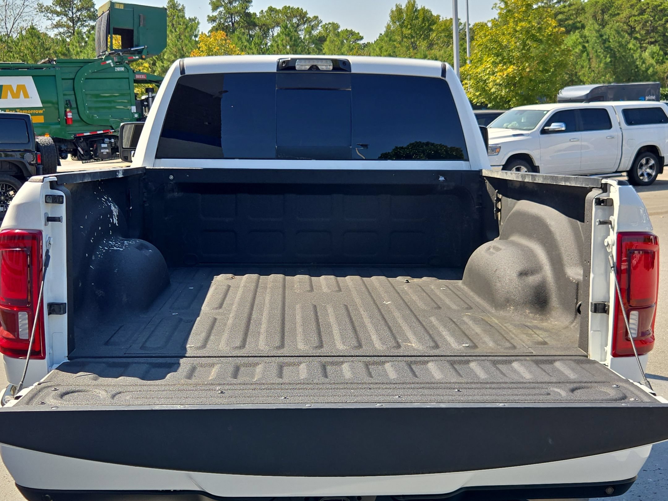 Used 2025 RAM 2500 Laramie AWD/4WD image 19