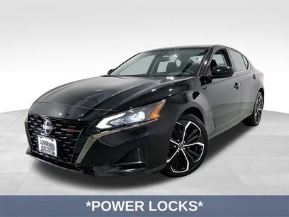 Used 2024 Nissan Altima 2.5 SR