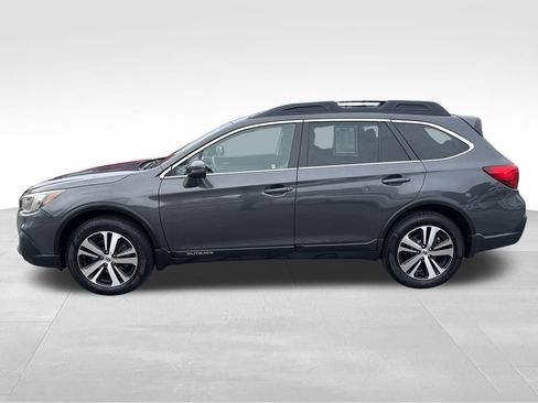 Used 2019 Subaru Outback 2.5i Limited w/ Protection Package #1 image 2