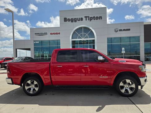 Used 2021 RAM 1500 Laramie AWD/4WD image 2