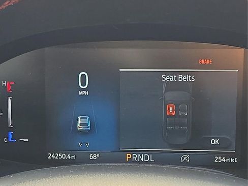 Used 2025 Ford Escape ST-Line image 30