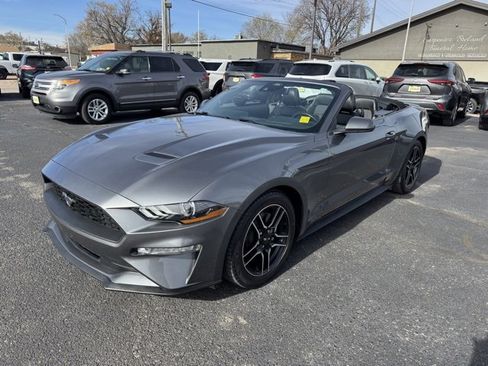 Used 2021 Ford Mustang Premium image 17