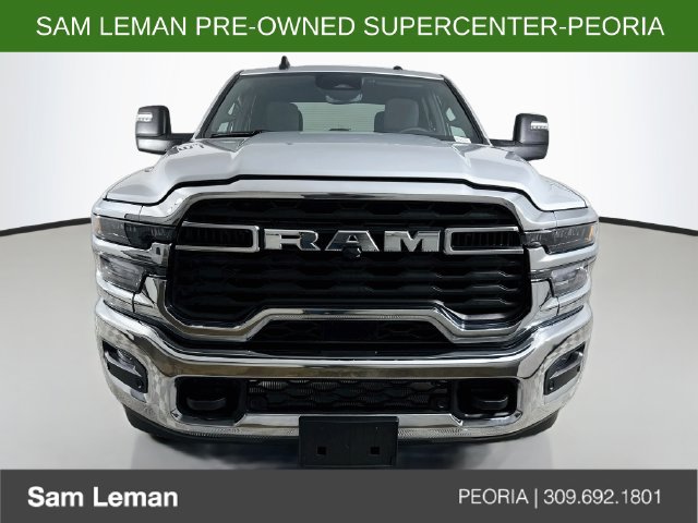 Used 2026 RAM 2500 Big Horn AWD/4WD image 2