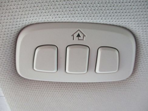 New 2025 Ford Explorer Active w/ Active Comfort Package image 17