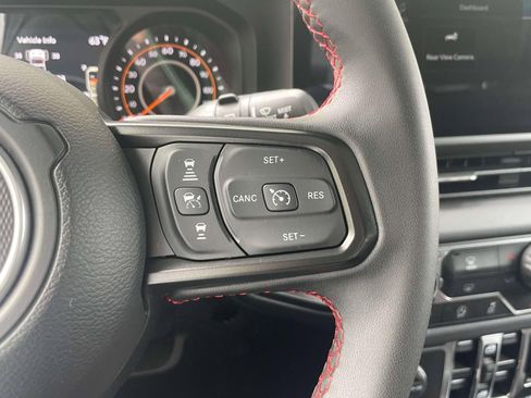 Used 2024 Jeep Wrangler Unlimited Rubicon image 22