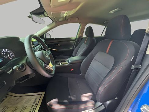 Used 2025 Nissan Sentra SR w/ Trunk Package FWD image 15