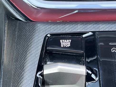 Used 2025 BMW X3 xDrive30i AWD/4WD image 10