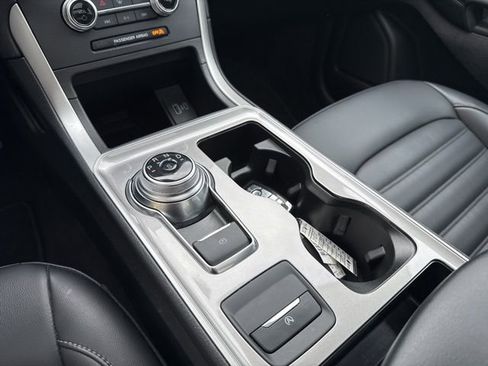 Used 2024 Ford Edge SEL w/ Convenience Package image 23