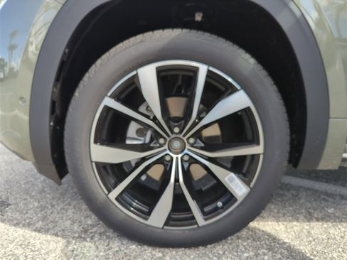 New 2026 Volkswagen Atlas Cross Sport SEL Premium R-Line image 43