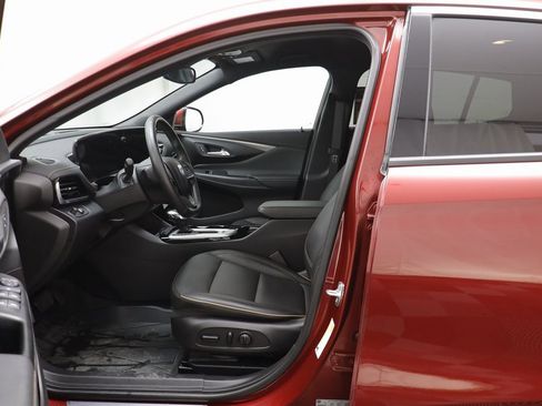 Used 2025 Buick Envista Avenir image 5