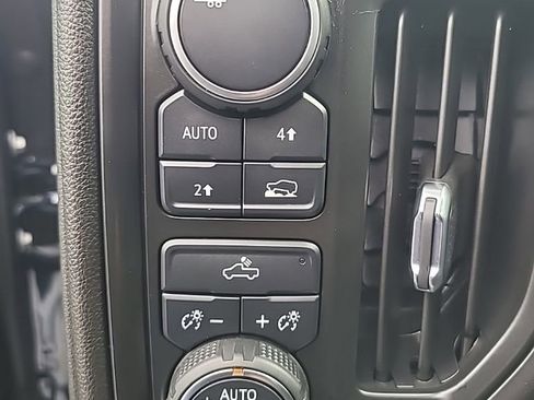 Certified 2022 Chevrolet Silverado 1500 Custom w/ Safety Confidence Package image 19