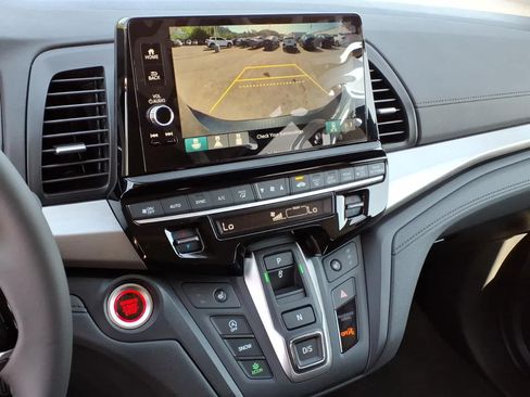 New 2026 Honda Odyssey EX-L image 17