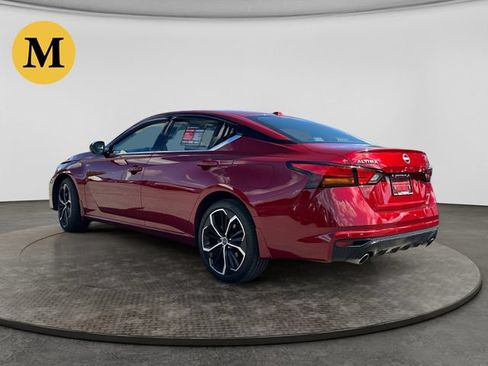 Certified 2024 Nissan Altima 2.5 SR w/ SR Premium Package AWD/4WD image 3