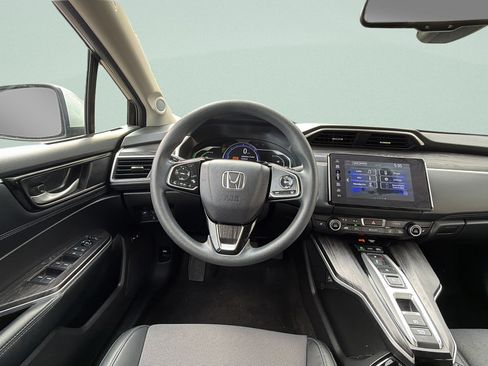 Used 2020 Honda Clarity Plug-In Hybrid image 12
