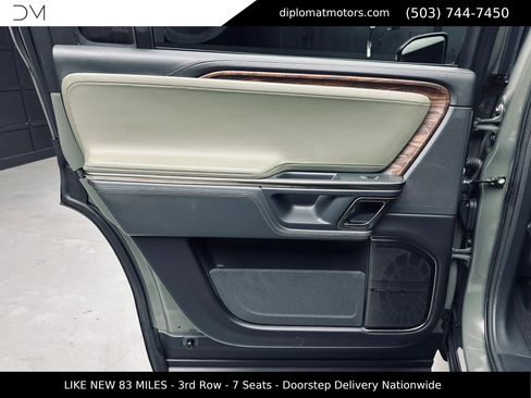 Used 2022 Rivian R1S Launch Edition AWD/4WD image 31