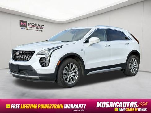 Used 2021 Cadillac XT4 Premium Luxury AWD/4WD image 3