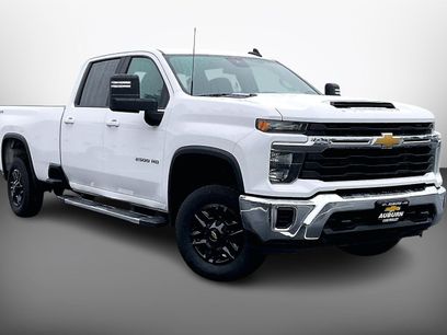 Used 2024 Chevrolet Silverado 2500 LT