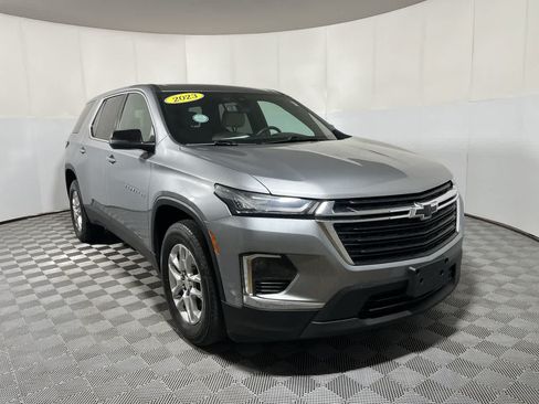 Used 2023 Chevrolet Traverse LS w/ LPO, Floor Liner Package AWD/4WD image 2