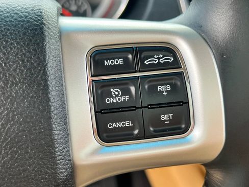 Used 2011 Dodge Durango Citadel w/ Trailer Tow Group IV AWD/4WD image 8