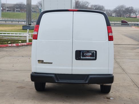 New 2025 Chevrolet Express 2500 w/ Driver Convenience Package image 12