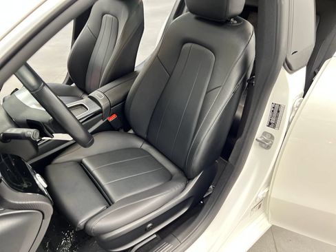 Used 2025 Mercedes-Benz CLA 250 4MATIC image 11