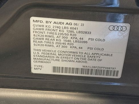 Used 2023 Audi Q4 e-tron Premium Plus AWD/4WD image 12