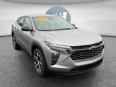 Used 2025 Chevrolet Trax RS w/ Driver Confidence Package