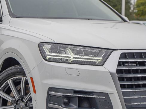 Used 2019 Audi Q7 3.0T Premium Plus w/ Premium Plus Package image 2